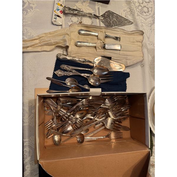 Cutlery and serving items