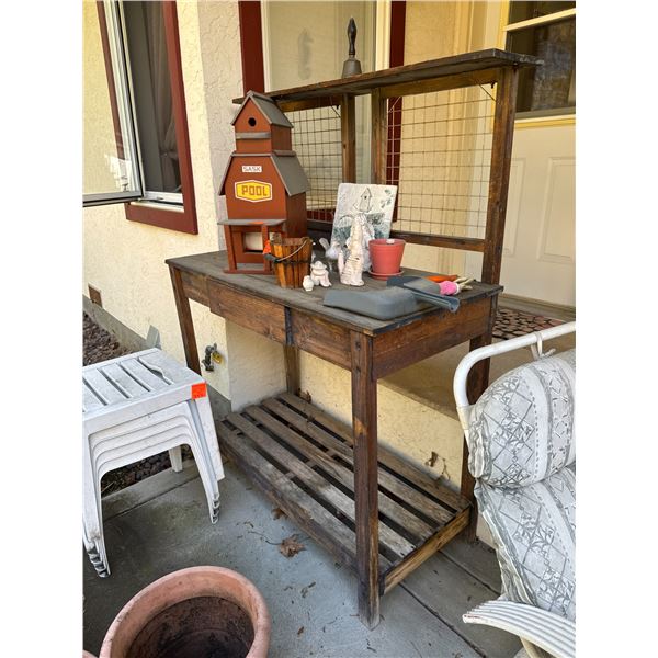 Garden / Planting table
