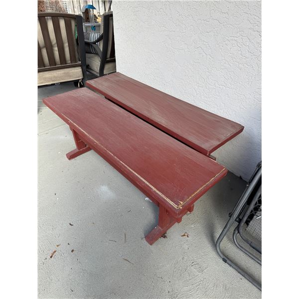 2 benches