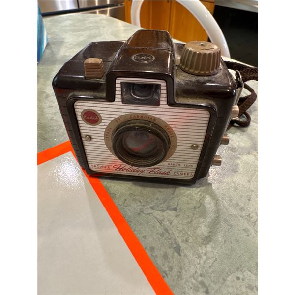 Kodak brownie holiday Flash camera