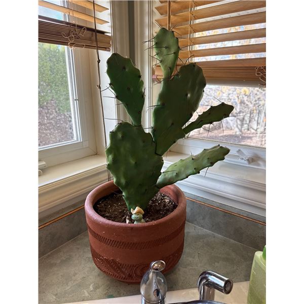 artificial cactus