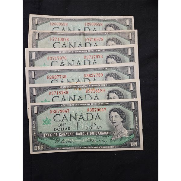 6x $1 Canadian bills