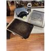Image 1 : baking sheets, cooling Racks , Phillips Grill and grater