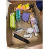 Image 1 : Health and beauty items