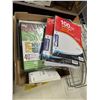 Image 1 : Assorted stationary items
