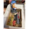Image 1 : Miscellaneous garage related items