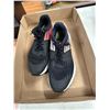 Image 1 : Nike size 7 shoes