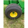 Image 20 : GROUP LOT 2011 JD 568 Round Baler, net and twine wrap, 9132 bales SN. 1E00568XJBB376748, shedded