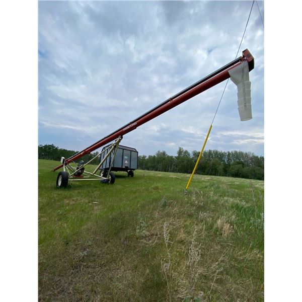 F. King 7/41 Auger, elec. Start Honda, 13 Hp