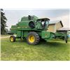 Image 2 : 1983 John Deere 7720 Turbo Combine, showing 1818 hrs, chopper, 212 P.Up- 6 belt, shedded, SN. 509821