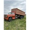 Image 2 : 1979 Chev grain truck, tandem, wood 20 ft B & Hoist, roll tarp, 427V8 5&4 spd, shedded, very good tr