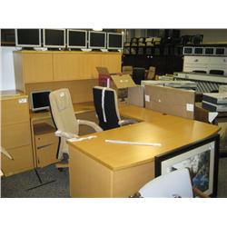 Ash Maple U-shape Bow Front Executive