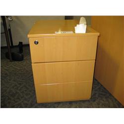 Ash Maple Rolling Pedestal  (r04)