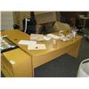 Image 2 : Ash Maple L-shape Bow Front Managers Desk
