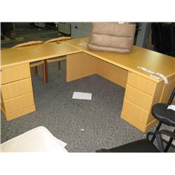 Ash Maple Traditional L-shape Double Pedestal