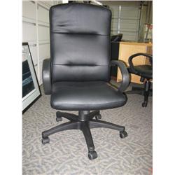 Black Leather Mid Back Executive Knee Tilter