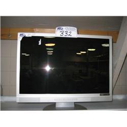 19" Widescreen Lcd Flat Panel Monitor With