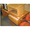 Image 1 : 4 Pieces Office Furniture