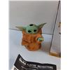 Image 4 : Star Wars the Mandalorian Chia Pet Planter