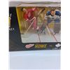 Image 2 : NHL Gordie Howe & Johnny Bower Hockey Figurine Set