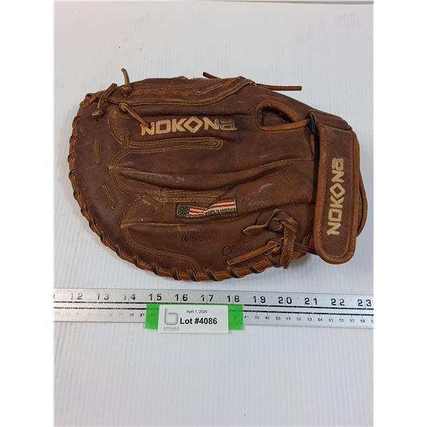 Nokona Leather Baseball Glove - 14"