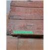 Image 2 : *Wooden Trunk
