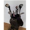 Image 4 : *McGregor Golf Club Bag and Golf Clubs and Umbrella