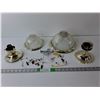 Image 1 : (2) Ceiling/Wall Glass Light Fixtures