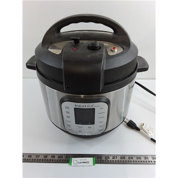 Instant Pot Pressure Cooker 13" Dia x 14" Height
