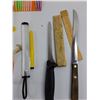 Image 3 : Seamstress Lot & Kitchen Knives