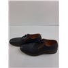 Image 2 : Pair of "2 Feet" Men's Shoes Size 8.5 - Made in Portugal