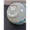 Image 2 : (2) PYREX Bue Horizon Pattern Mixing Bowl Set