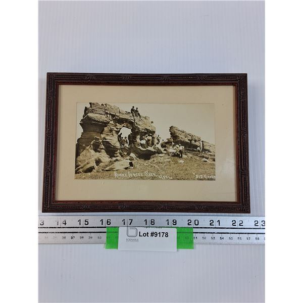 Picture of Roche Percee, SK  in Frame - 6" x 9"