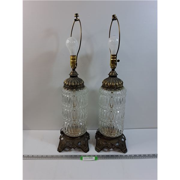 (2) Vintage Clear Glass & Brass End Table Lamps - 28" x 7"