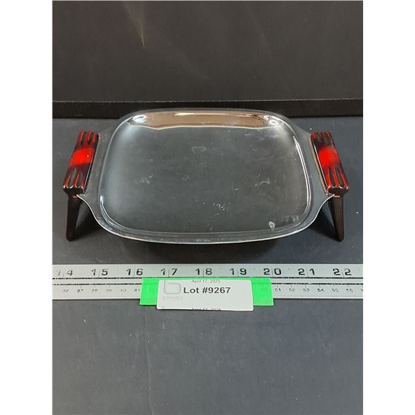 Glo-Hill MCM Metal & Bakelite Serving Tray w/Handle - 7"" Diameter