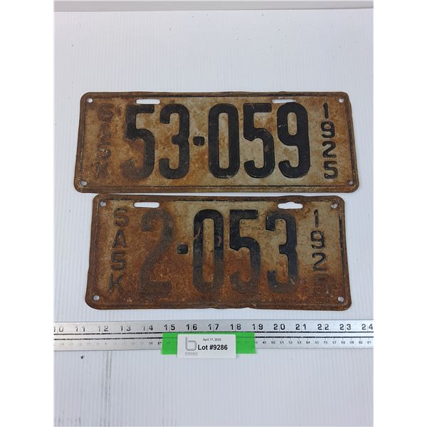 (2) Saskatchewan License Plate - 1925