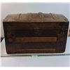 Image 9 : * Antique Steamer Trunk - 28" x 16" x 18" - Some Wear - CANNOT SHIP