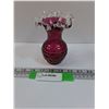 Image 1 : Cranberry Ruffle Art Glass Vase 5" x 4"