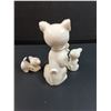 Image 4 : Porcelin Mother Cat w/Kittens Figurine Set - 6" Tall - Made in Japan
