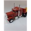 Image 2 : Peterbuilt Model Semi & Flat Deck Trailer - Some Wear