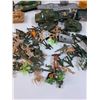Image 4 : Army Figurines Sets - Tanks, Airplanes, Hummer, Misc