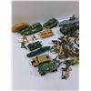 Image 5 : Army Figurines Sets - Tanks, Airplanes, Hummer, Misc