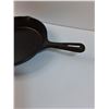Image 3 : Cast Iron Frying Pan - 10" Diameter