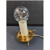 Image 3 : Vintage Timeless Beauty Aerolux Floral Filament Light - Works