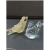 Image 5 : (2) Art Glass Bird Paper Weights (One Has Gold Flakes)
