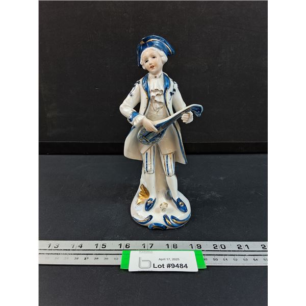 Vintage Ardco (3259) White & Blue Renaissance Porcelain Man w/Mandolin Figurine - 8" Tall