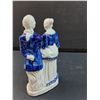 Image 3 : Vintage Porcelain Renaissance Style Couple Figurine - 8" Tall