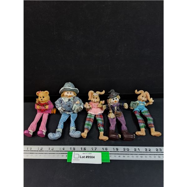 (5) Ceramic Shelf Edge Characters: Teddy Bear, Scarecrows & Bunnies