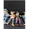 Image 3 : (5) Ceramic Shelf Edge Characters: Teddy Bear, Scarecrows & Bunnies