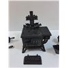 Image 4 : Vintage Miniature Queen Cast Iron Stove w/Accessories